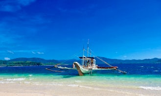 Be amazed in the beauty of El Nido, Philippines on a Traditional Boat