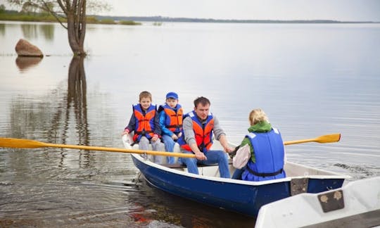 Rent Pella Nova Dinghy in Burtnieki, Latvia