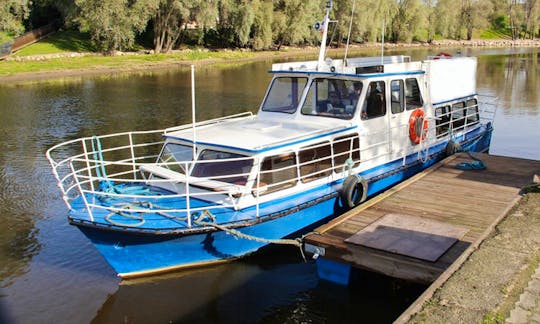 Charter M / L Hilara Motor Yacht in Tartu, Estonia