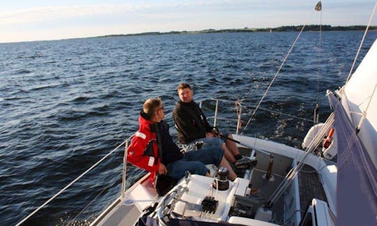 Rent 29' Dehler Cruising Monohull in Farsø, Denmark