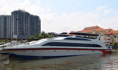 Barco de pasajeros Pramuka Express de alquiler en Pademangan, Indonesia