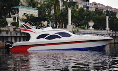 Charter Predator Motor Yacht in Pademangan, Indonesia