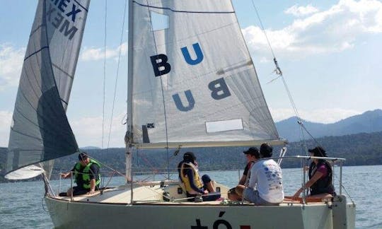 Sailing Lessons in Valle de Bravo