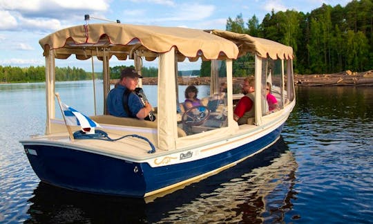 ''Lady of the Lake'' Boat Sightseeing Tour in Varkaus