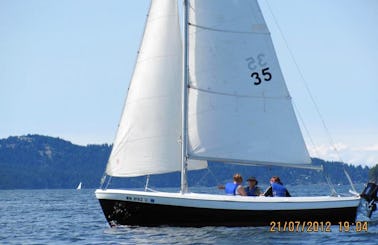 Sailing Lesson!  19' Pearson Resolute Sloop in Olga, Washington