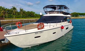 Charter 43' Motor Yacht in Cove Drive, Singapore