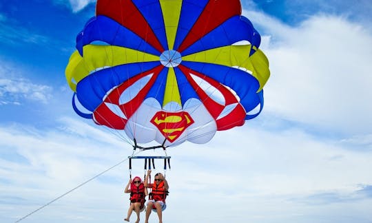 Enjoy Parasailing in Calbayog, Philippines