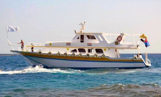 Enjoy Diving Trips & Courses in Hurghada, Egypt On 40 Persons Yacht