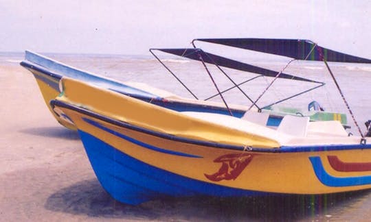 Rent a Powerboat with 15 hp Outboard Engine in Negombo, Sri Lanka