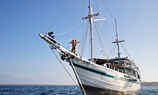 Captained Charter on a 91ft boutique Phinisi Schooner in Komodo, Indonesia