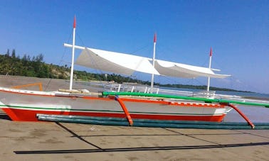 Alugue um barco tradicional em Bicol, Filipinas