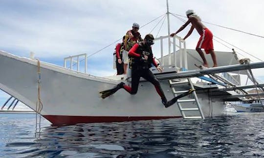 Experimente o mergulho em Tawala, Filipinas