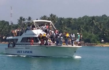 Charter Jet Liner Motor Yacht in Weligama, Sri Lanka