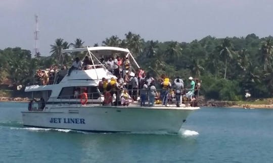 Charter Jet Liner Motor Yacht in Weligama, Sri Lanka