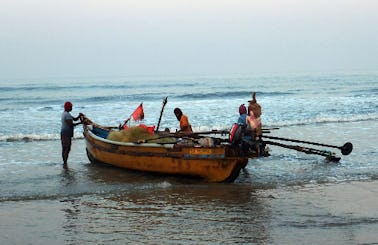 Dinghy Rental in Kudal, India for up to 6 passengers