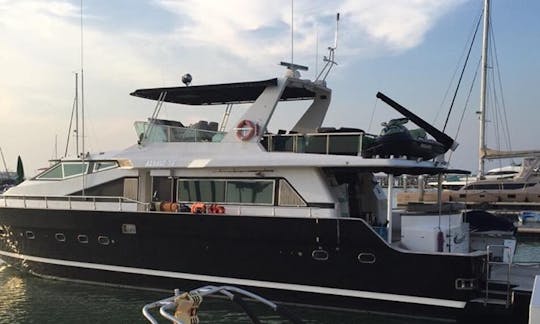 Charter a Motor Yacht in Tambon Bang Pla Soi, Thailand