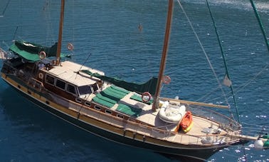 Crewed Schooner Charter "Kapetan Kosmas" in Greece