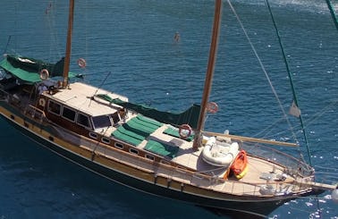 Crewed Schooner Charter "Kapetan Kosmas" in Greece