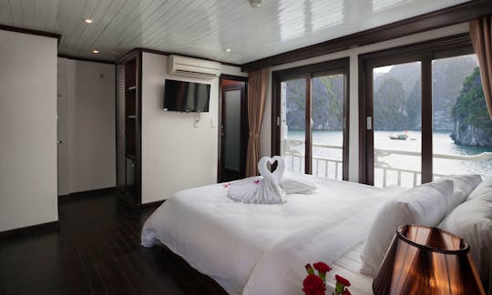 Romantic honeymoon suite cabin with large private balcony