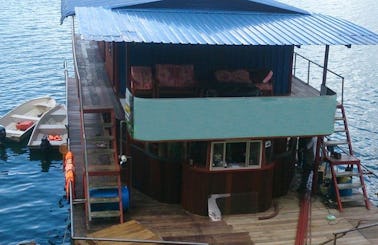 Houseboat Rental in Permaisuri
