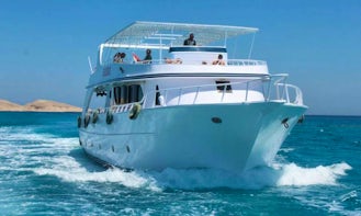 Tour on a Motor Yacht in the Red Sea Governorate, Egypt