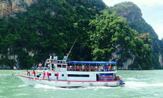 Alugue um barco de passageiros em Tambon Karon, Chang Wat Phuket