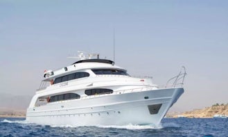 A Dream Voyage Aboard this Gorgeous Power Mega Yacht!