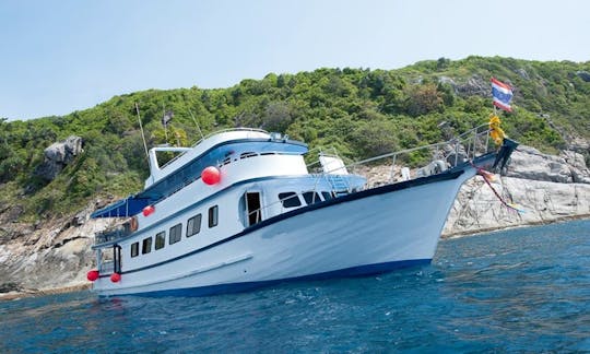 Motor Yacht  in Tambon Choeng Thale