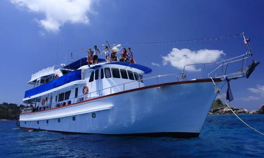 M / V Orange Blue Dive Boat in Khao Lak