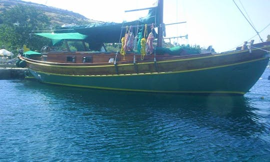 Book a 10 person Sailing Gulet Charter in Muğla, Turkey