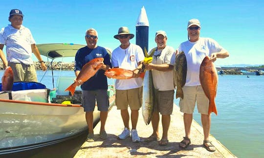 26.5ft Super Panga Fishing in Loreto, Mexico