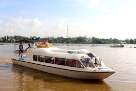 Dive in the Culture of Vietnam on a Passenger Boat in Đào Hữu Cảnh, Vietnam