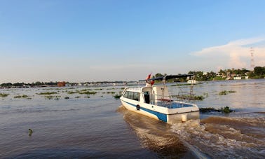 Alugue um barco de passageiros em Đào Hu Cənh, Vietnã