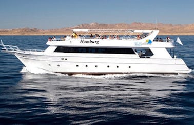Charter Hamburg Motor Yacht in South Sinai Governorate, Egypt