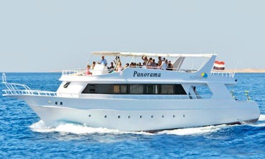 Charter Panorama Motor Yacht in South Sinai Governorate, Egypt