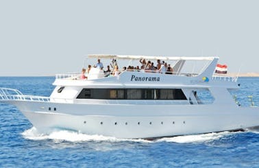 Charter Panorama Motor Yacht in South Sinai Governorate, Egypt