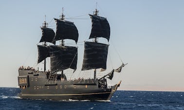 Louez un méga-yacht à voile Black Pearl de 113 pieds dans le gouvernorat du Sinaï Sud, en Égypte