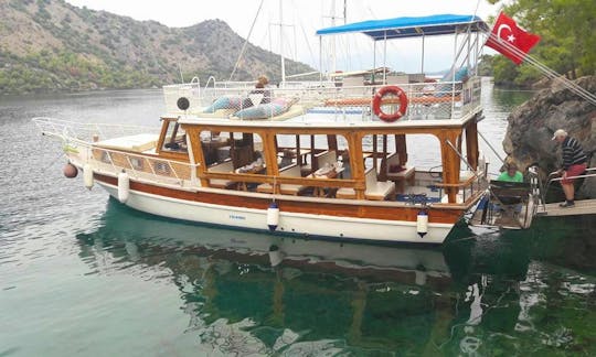 Cruise in the wide open waters with this Motor Yacht charter in Muğla, Turkey