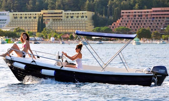 Rent 18' Remia Plast Nautika 500 Center Console in Rabac, Croatia