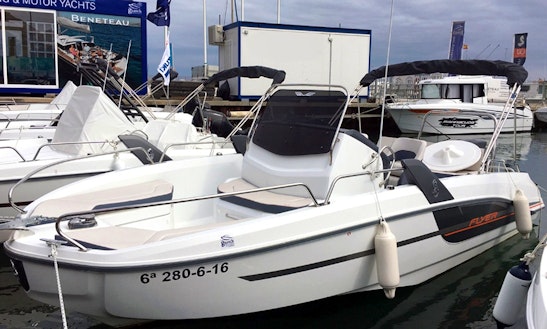 Rent The Brandnew Flyer 6.6 Spacedeck Powerboat In Cambrils, Catalunya