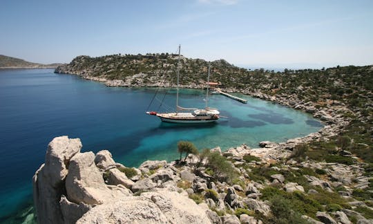 Alquila una goleta Serenity de 86' en Göcek, Turquía