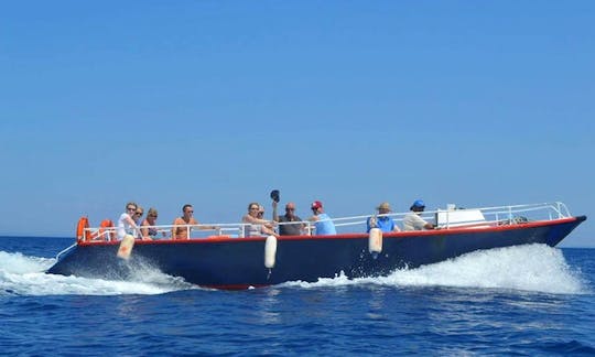 Cruzeiro de barco para 19 pessoas em Agios Nikolaos, Grécia, por 3 horas