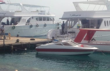 Rent an amazing Bowrider in Red Sea Governorate, Egypt for up to 5 people