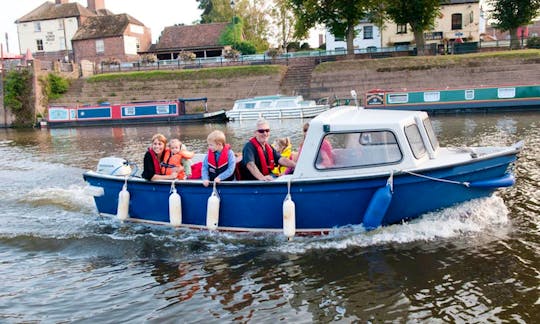 Severn Expeditions Day Boat Hire