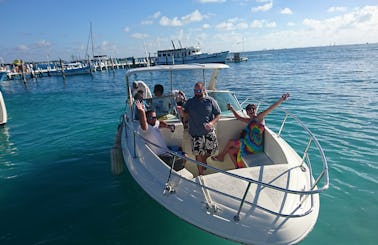 Cruising and snorkel trip in Isla Mujeres, Mexico