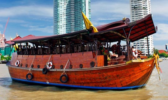 Charter a 30 Person Passenger Boat in Bangkok, Thailand