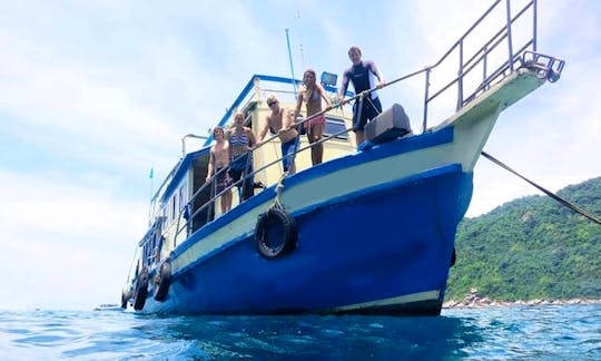 Diving Boat Rental in Tambon Ko Tao