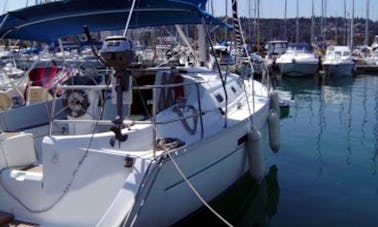 Charter a 6 Person Beneteau 331 Cruising Monohull in Greece..