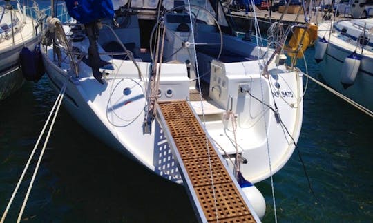 Bavaria 41 "Areti" Cruising Monohull Charter in Kerkira