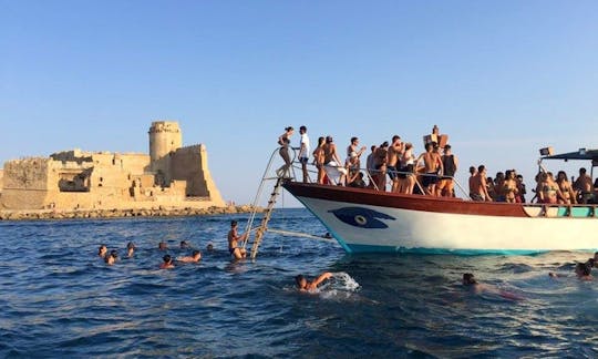 20' Cruising in Isola di Capo Rizzuto, Italy